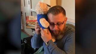 Watch: Father hears late son's heartbeat in teddy bear sent from donor recipient