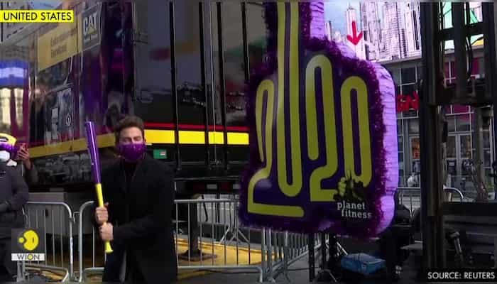 'Good riddance' - New York ceremoniously knocks out '2020'