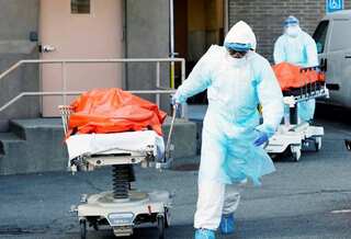 US records highest coronavirus daily death toll since pandemic started 