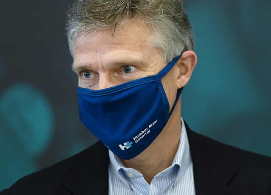 Outcry after Canadian minister flouts coronavirus restrictions to conceal Caribbean holiday