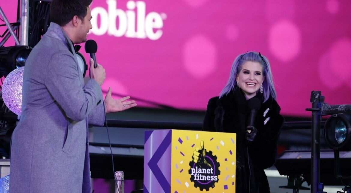 Jonathan Bennett and Kelly Osbourne