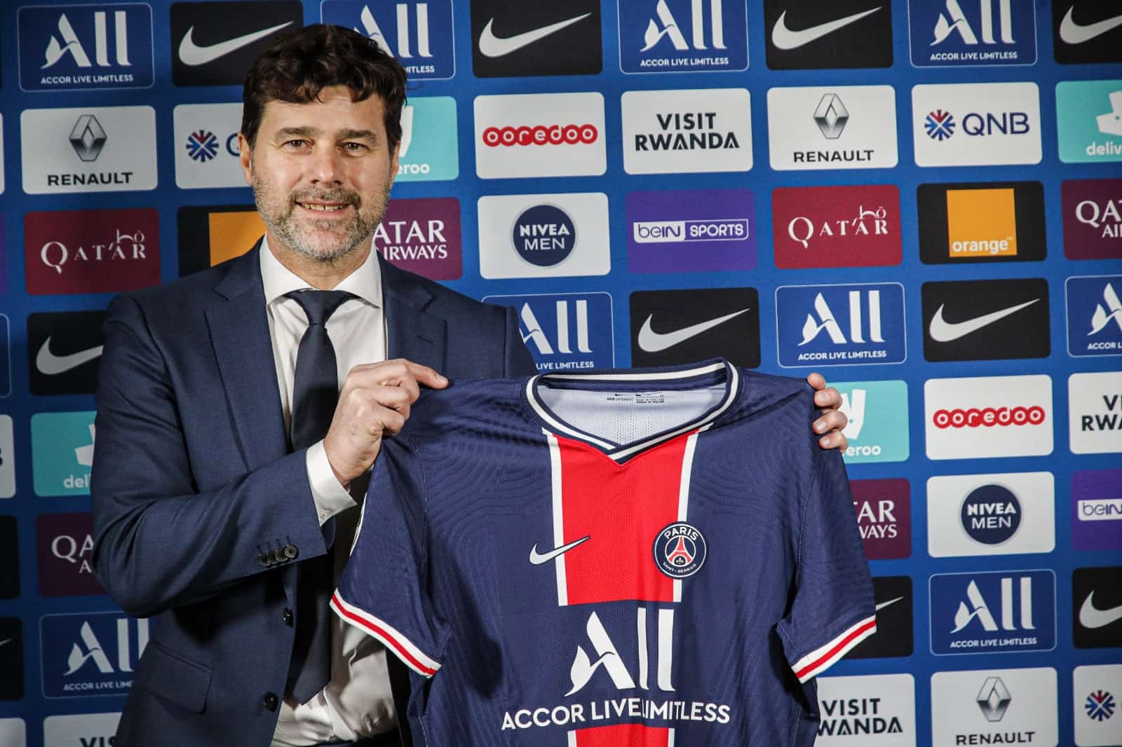 Mauricio Pochettino appointed as Paris Saint-Germain head coach Mauricio Pochettino appointed as Paris Saint-Germain head coach