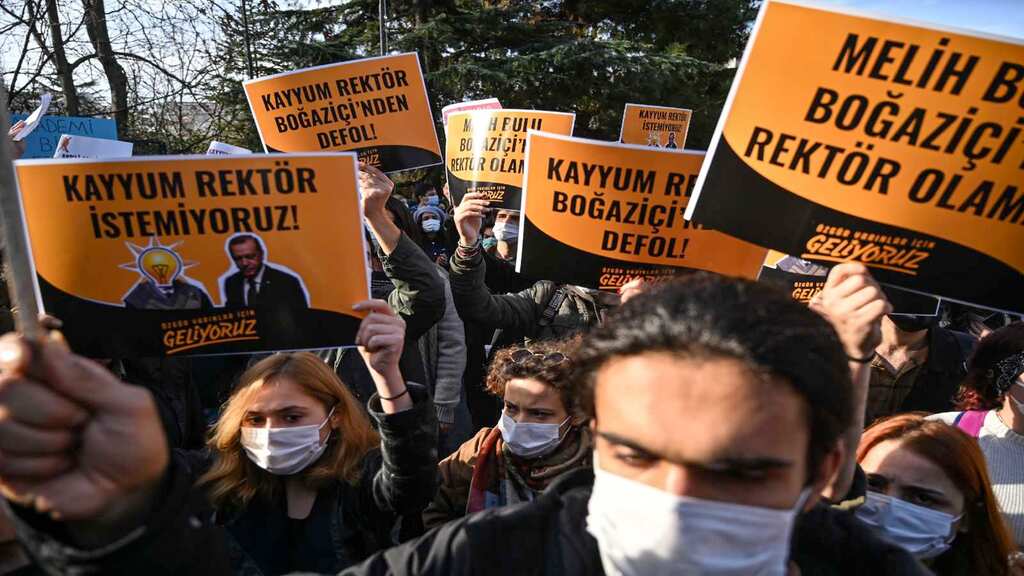 Turkey: Students protest rector tapped to head top Turkish university
