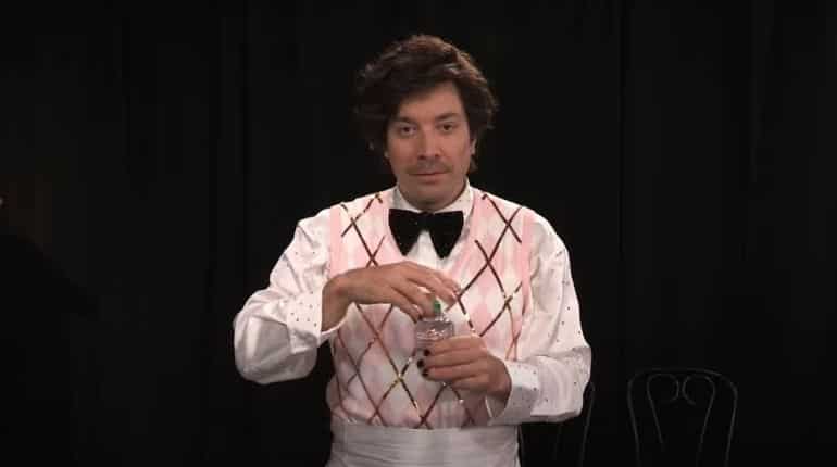 Jimmy Fallon plays love-obsessed Harry Styles amid romance with Olivia Wilde