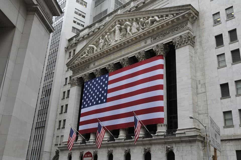 NYSE may make second U-turn on China telecom delistings