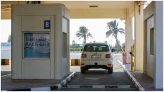 Saudi Arabia-Qatar border reopens after thaw in relations