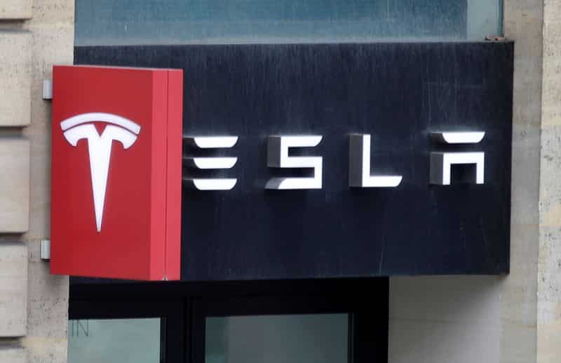 World Business Watch: Tesla hunts for design chief to create cars for China