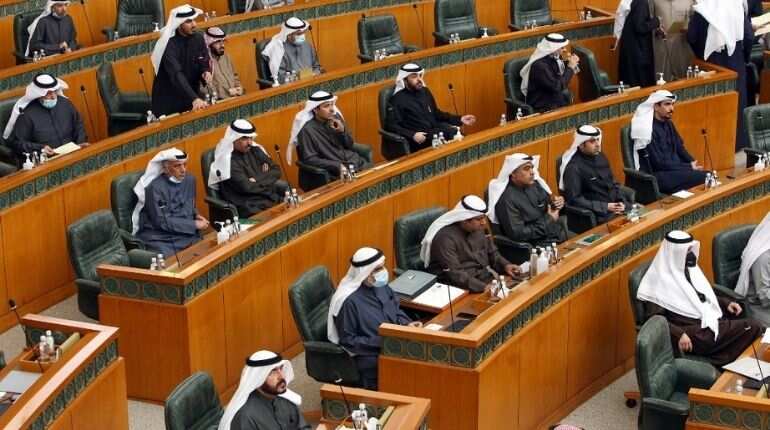 Kuwait's cabinet members resign en masse in standoff with parliament