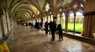UK: Cathedrals converted into coronavirus vaccination centres