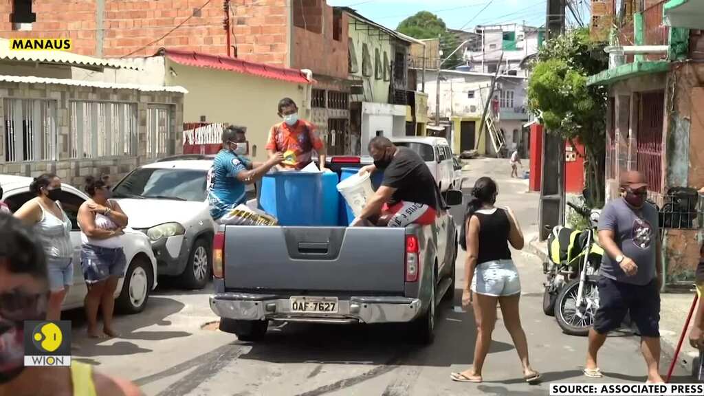 Manaus residents help with virus deep cleaning