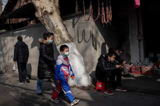 Wuhan marathon postponed as COVID-19 cases surge in China