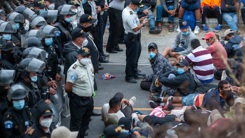 Your Story: Guatemalan forces stop Honduran migrants at the border