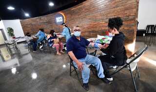 US crosses 400,000 COVID-19 fatalities as Biden pays tribute to victims