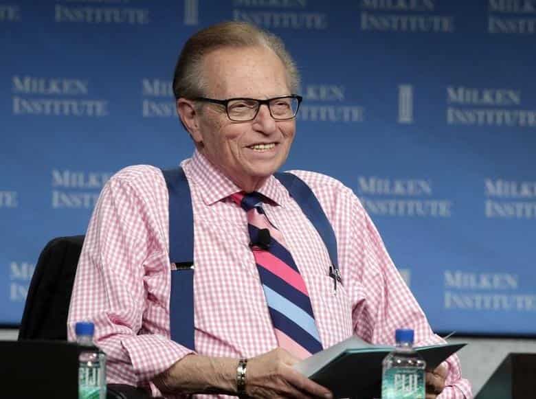 Larry King, iconic radio and TV interviewer, dies aged 87 Larry King, iconic radio and TV interviewer, dies aged 87