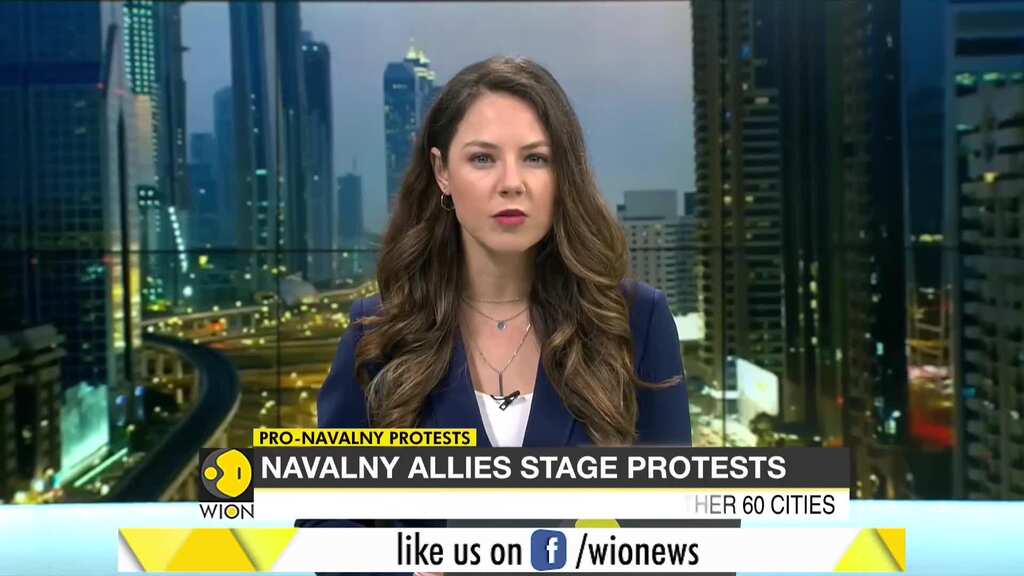 Police arrest over 1,000 people at Russia protests backing jailed Kremlin foe Navalny