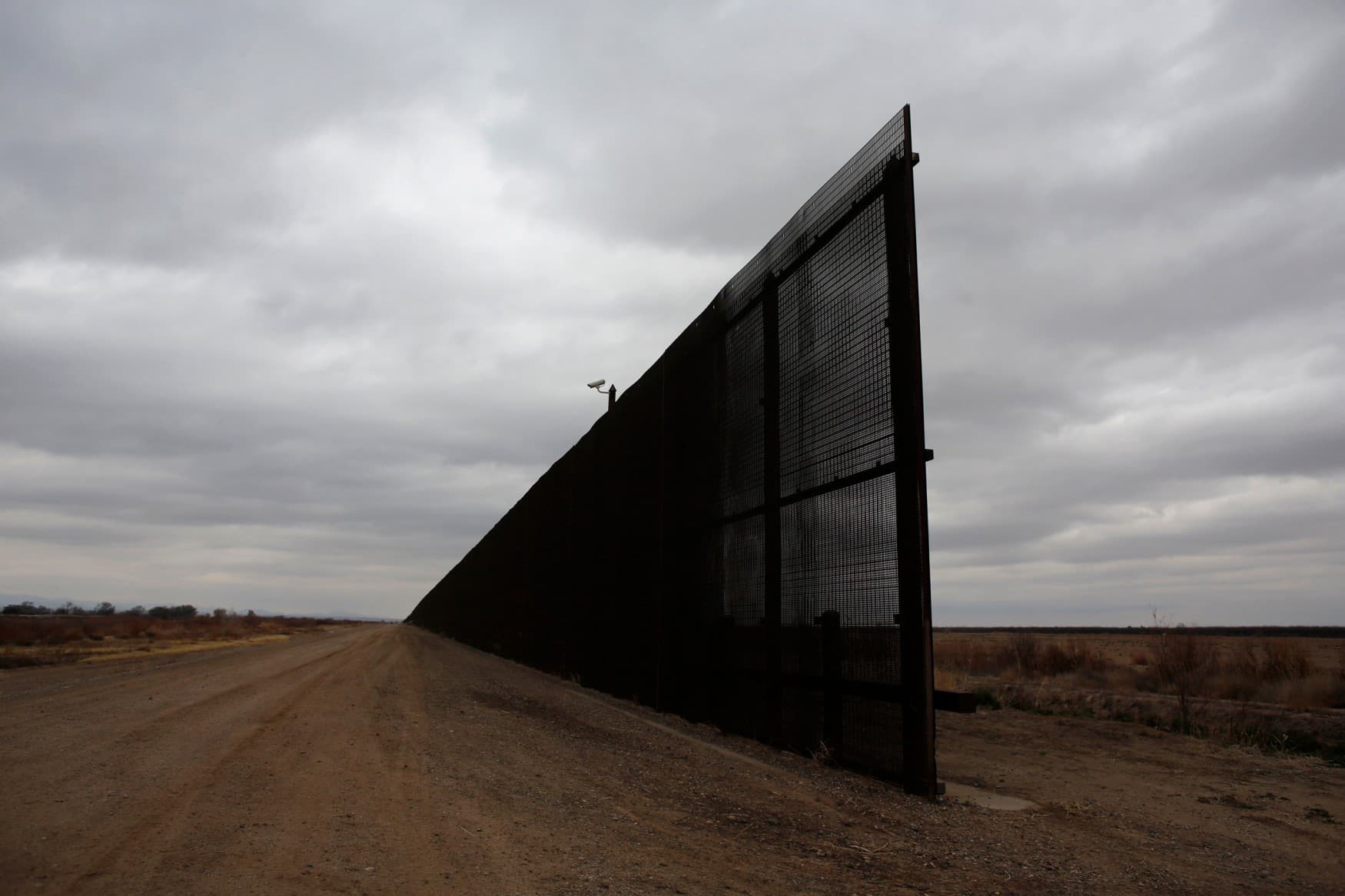 Nineteen charred bodies found near Mexico-US border Nineteen charred bodies found near Mexico-US border