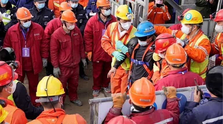 Nine trapped Chinese miners confirmed dead