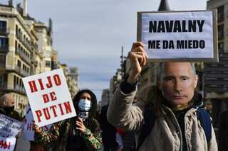 Putin rejects Black Sea property belongs to him after Navalny's accusation