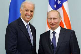 Biden raises concerns over Navalny arrest and 'aggression' against Ukraine to Russia