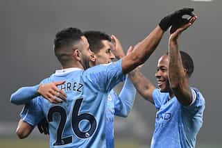 Man City go top, Arsenal gain revenge on Southampton