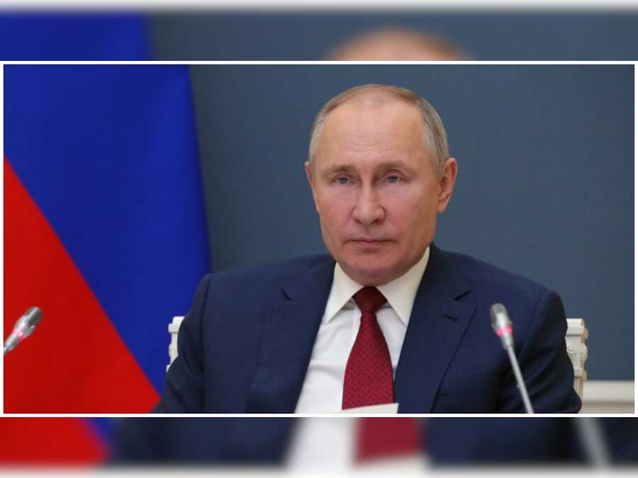 Russia demands explanation from Facebook over blocked accounts
