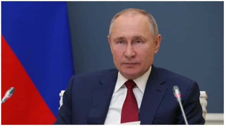 Russia demands explanation from Facebook over blocked accounts