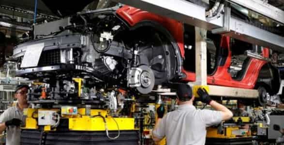 UK car output slumps to lowest level since 1984