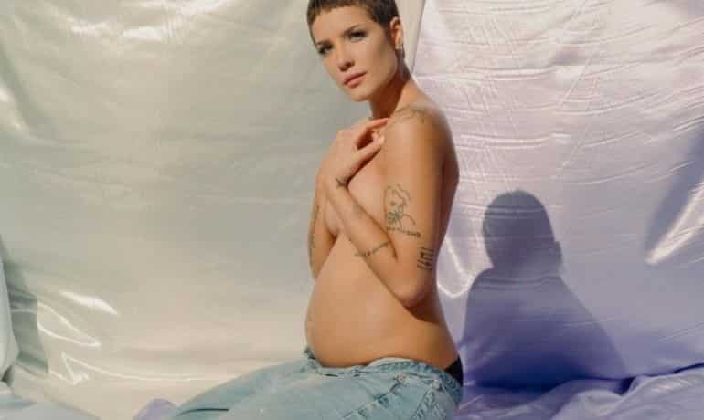 Halsey is pregnant with her first child, shares photos Halsey is pregnant with her first child, shares photos