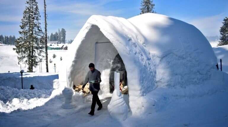 Igloo cafe in Gulmarg