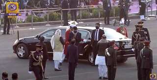 Republic Day celebrations in India end, Beating Retreat features new rendition marking 1971 war victory
