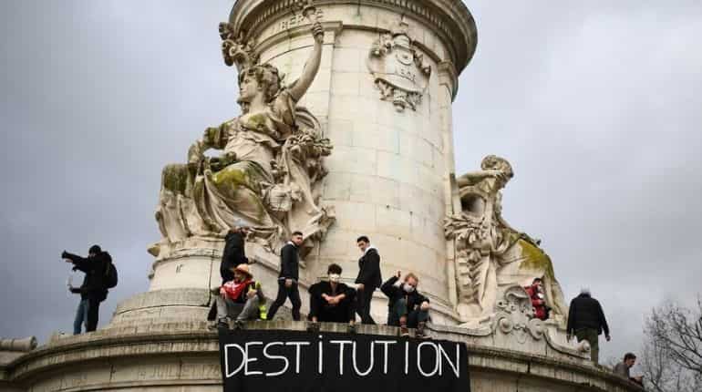Destitution