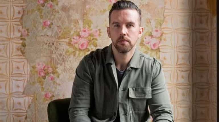 TJ Osborne reveals that he identifies as a homosexual TJ Osborne reveals that he identifies as a homosexual