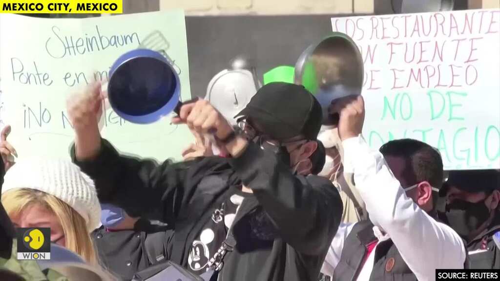 Mexican restaurateurs bang pots and pans as lockdown bites business