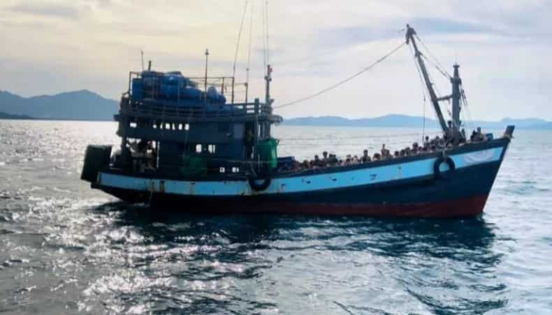 Dozens of Rohingya refugees caught arriving in Malaysia Dozens of Rohingya refugees caught arriving in Malaysia