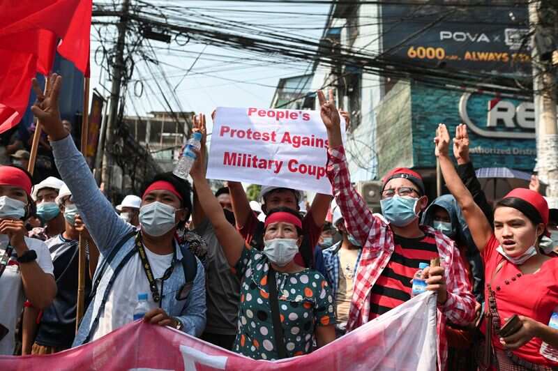 Internet access restored as Myanmar coup protests grow