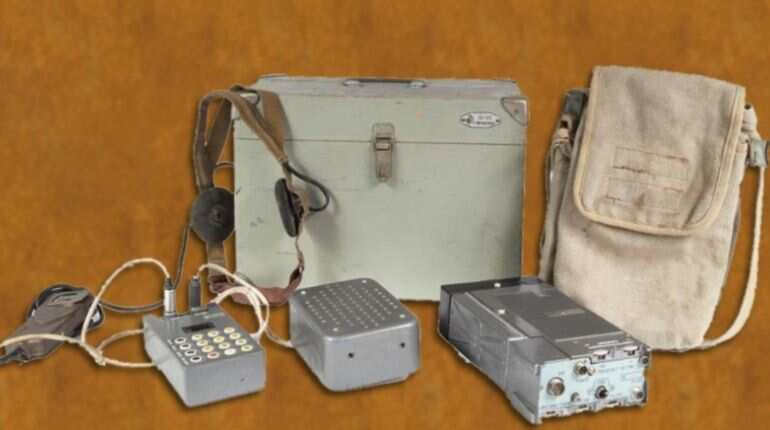 Soviet spy gadgets to go for sale in Beverly Hills Soviet spy gadgets to go for sale in Beverly Hills