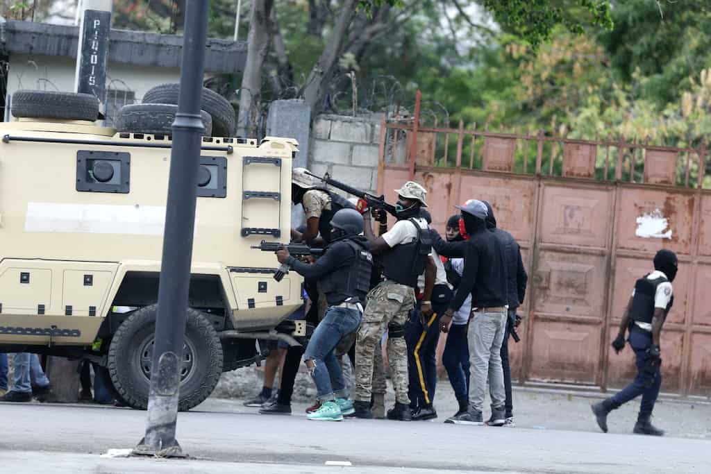 Haiti: Demonstrations against President Moise, Police attack journalists covering march