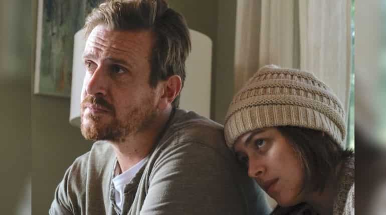 'Our Friend' review: An ode to friendship amid despair and loss 