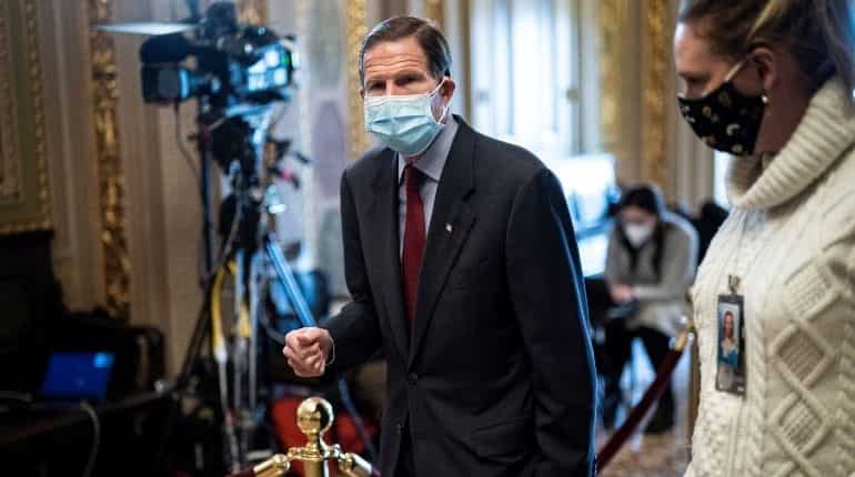 Defence says Trump bears no responsibility for US Capitol attack as impeachment trial set to conclude Defence says Trump bears no responsibility for US Capitol attack as impeachment trial set to conclude