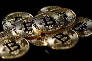 For the first time in three months, Bitcoin tumbles below $40,000