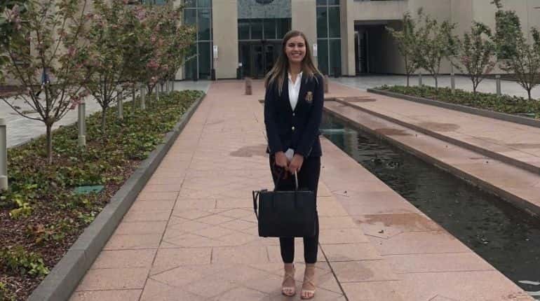 Parliament House rape claim roils Australian government Parliament House rape claim roils Australian government