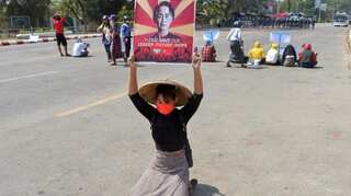 Cops fire in air to disperse protesters as Suu Kyi's lawyer says access denied