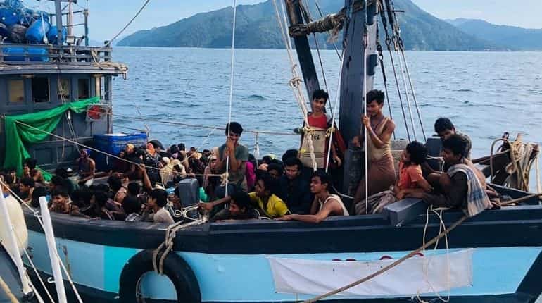 Indonesia to bring stranded Rohingya refugees to shore after protests