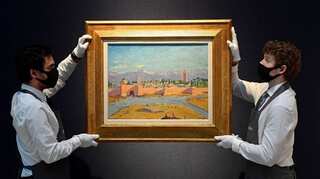 Churchill wartime painting gift to Roosevelt up for auction