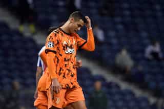 Juve's Champions League at risk, Inter edge towards title despite Napoli draw