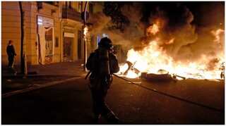 Spain: Hundreds protest for third night after rapper's jailing