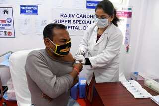 COVID-19 vaccinations in India crosses 1 crore mark; 97 deaths in last 24 hours