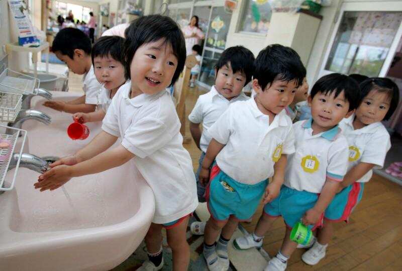 Japan COVID-19 inoculations start off slow due to vaccine, syringe shortages
