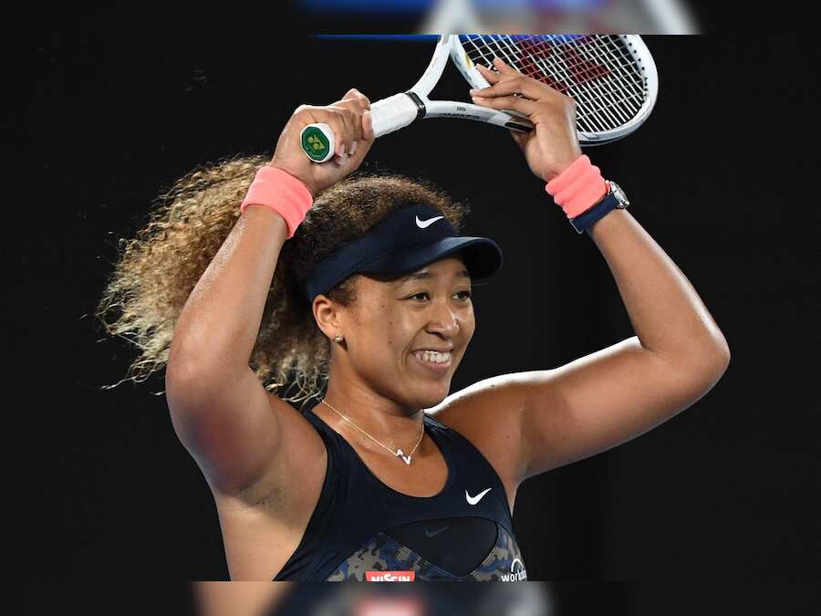 Osaka advances while Barty ousts Azarenka at Miami Open