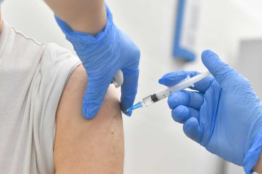 Russia approves its third COVID-19 vaccine